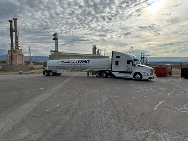 Industrial Source gas and welding supply company