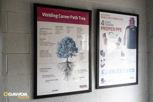 2025-Earlbeck-VisitEarlbeck-1