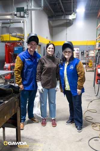 2025-Earlbeck-VisitEarlbeck-45