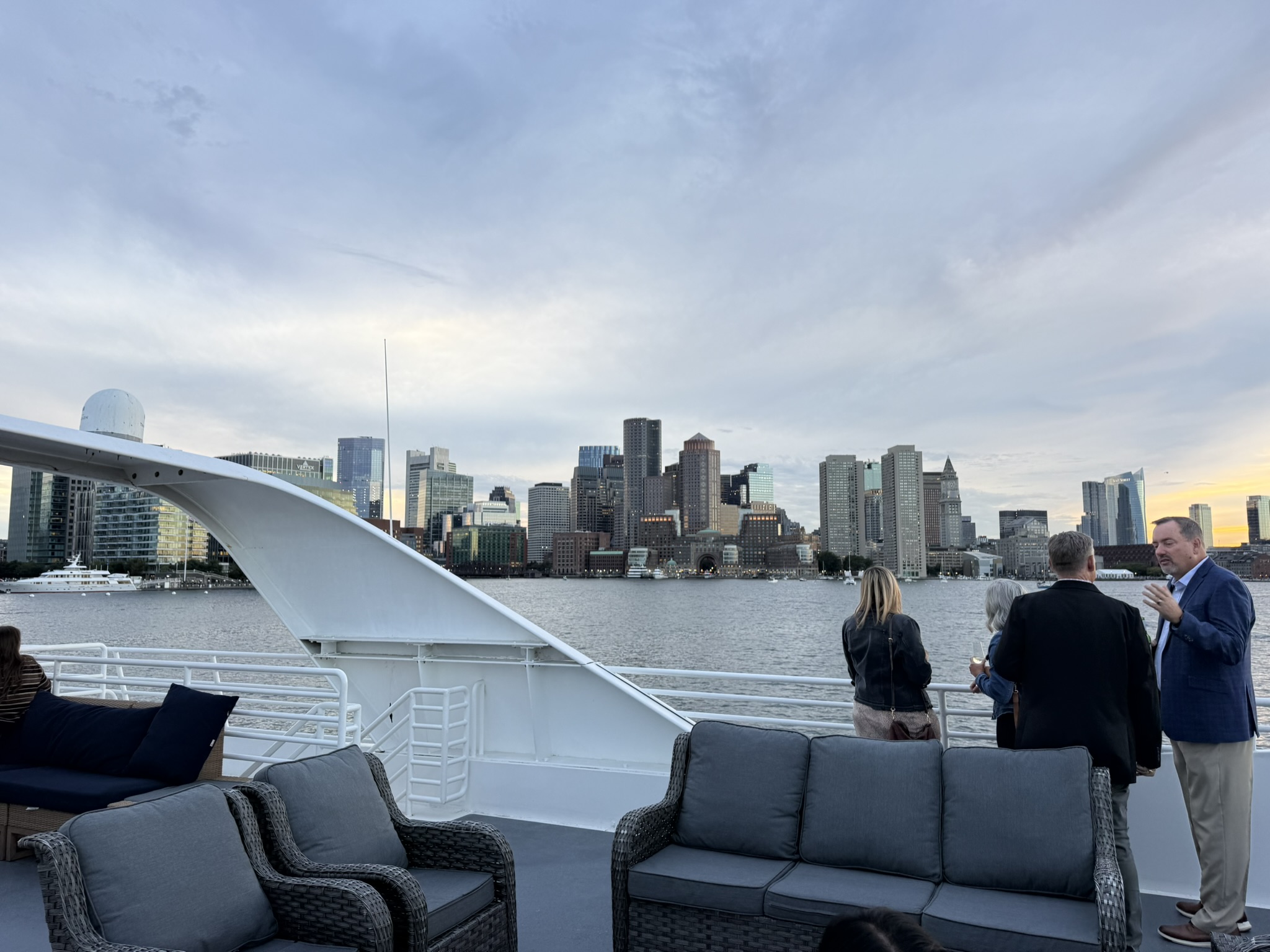 AC26- Select Arc Industry Hospitality_2612