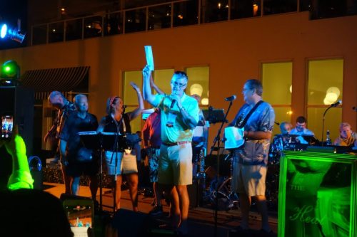 mark-with-band