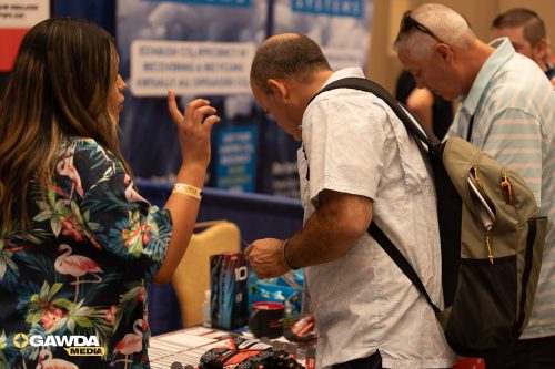 AC23 contactbooth 1GAW0242